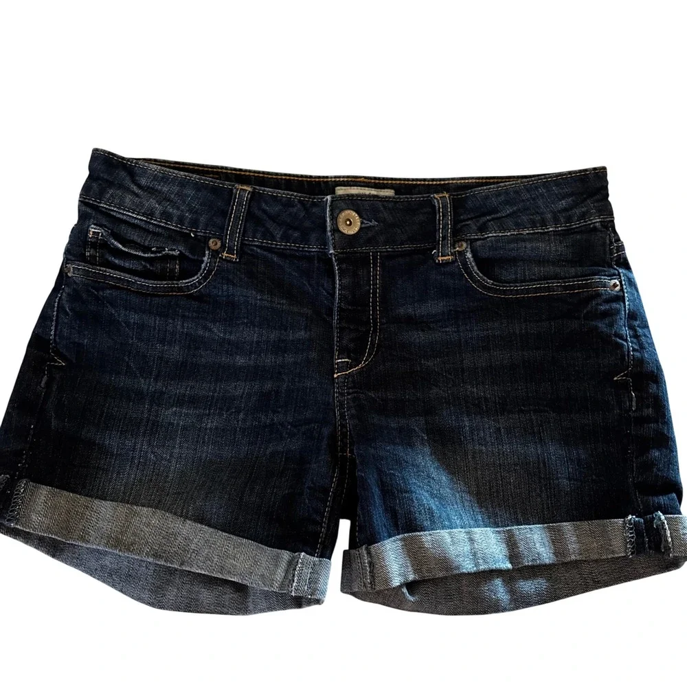 Aeropostale Women's Juniors Denim Shorts Size 5/6 Dark Wash Cuffed Hem Stretch